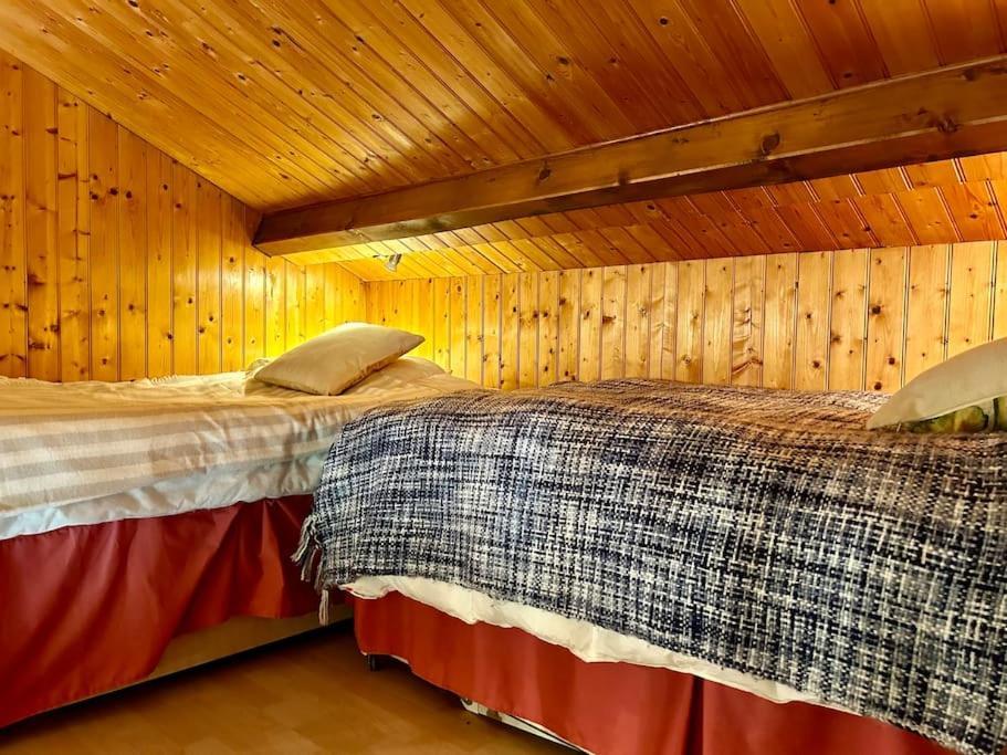 Maison Paisible Avec Lac Prive Secondigny 外观 照片